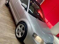 Usado Audi A3 Ambiente 105 CV (77 kW) 2005 Gris / plata Utilitario