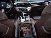 Usado BMW 745e Performance 394 CV (289 kW) 2022 M carbon black Berlina