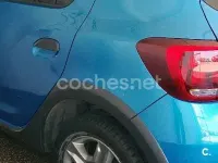 Usado Dacia Sandero Essentiel 90 CV (66 kW) 2018 Azul Berlina