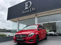 Usado Mercedes B220 170 CV (125 kW) 2018 Rojo Utilitario