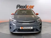 Usado Kia Stonic 101 CV (74 kW) 2021 Gris SUV