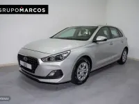 Usado Hyundai i30 120 CV (88 kW) 2020 Plateado