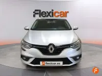 Usado Renault Mégane Zen 131 CV (96 kW) 2017 Gris Berlina