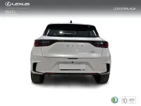 Usado Lexus LBX 136 CV (100 kW) 2025 Blanco SUV