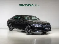 Usado Skoda Superb SportLine 218 CV (160 kW) 2023 Blanco Berlina