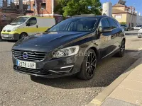 Usado Volvo V60 285 CV (209 kW) 2015 Negro Familiar