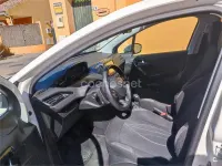 Usado Peugeot 208 Active 68 CV (50 kW) 2014 Blanco Utilitario