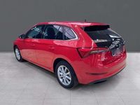 Usado Skoda Scala Sport 110 CV (80 kW) 2021 Rojo Utilitario