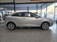 Usado Seat Ibiza SC Style 90 CV (66 kW) 2011 Gris / plata Utilitario