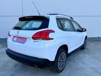 Usado Peugeot 2008 Active 82 CV (60 kW) 2014 Blanco SUV