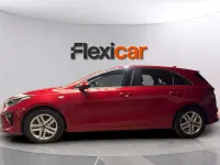 Usado Kia Ceed 100 CV (73 kW) 2020 Rojo Utilitario