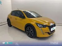 Usado Peugeot 208 GT 131 CV (96 kW) 2023 Amarillo Utilitario