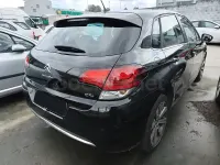 Usado Citroën C4 Exclusive 114 CV (83 kW) 2015 Negro Berlina