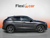 Usado Alfa Romeo Stelvio Sprint 160 CV (117 kW) 2022 Gris SUV