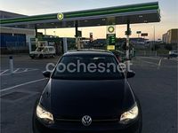 Usado VW Polo Advance 70 CV (51 kW) 2012 Negro Utilitario