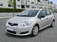 Usado Toyota Auris Luna 97 CV (71 kW) 2007 Beige Utilitario