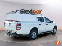 Usado Mitsubishi L200 150 CV (110 kW) 2021 Blanco Pickup/Camioneta