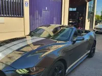 Usado Ford Mustang GT 449 CV (330 kW) 2020 Gris Descapotable