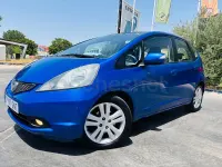 Usado Honda Jazz Executive 100 CV (73 kW) 2010 Azul Utilitario