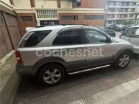 Usado Kia Sorento 140 CV (102 kW) 2006 Gris / plata SUV