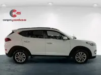 Usado Hyundai Tucson Style 141 CV (103 kW) 2018 Blanco SUV
