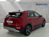 Usado Kia Niro 141 CV (103 kW) 2022 Rojo SUV