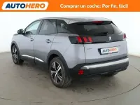 Usado Peugeot 3008 Allure 130 CV (95 kW) 2020 Gris SUV