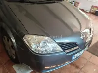 Usado Nissan Primera Acenta 120 CV (88 kW) 2004 Gris / plata Berlina