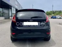 Usado Ford Fiesta Trend 82 CV (60 kW) 2009 Negro Berlina