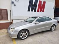 Usado Mercedes CLK200 170 CV (125 kW) 2002 Gris Coupe