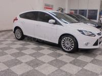Usado Ford Focus Sport 125 CV (91 kW) 2012 Blanco Berlina