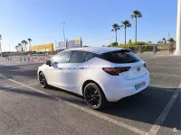 Usado Opel Astra Dynamic 136 CV (100 kW) 2019 Blanco Berlina