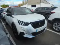 Usado Peugeot 2008 GT-line 100 CV (73 kW) 2020 Blanco SUV