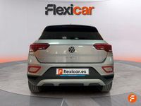 Usado VW T-Roc Life 150 CV (110 kW) 2023 Gris SUV