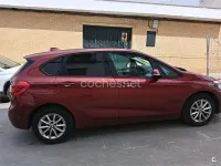 Usado BMW 218 150 CV (110 kW) 2015 Rojo Familiar