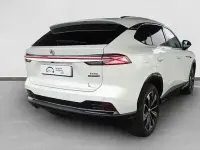 Käytetty MG HS Luxury 224 HP (164 kW) 2026 Valkoinen Katumaasturi