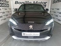 Usado Peugeot 5008 Allure 136 CV (100 kW) 2024 Negro SUV