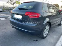 Usado Audi A3 Ambition 105 CV (77 kW) 2010 Gris / plata Utilitario
