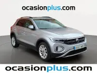 Usado VW T-Roc Life 116 CV (85 kW) 2024 Gris plata SUV