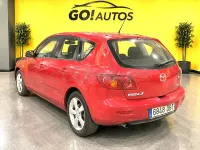 Usado Mazda 3 Active 109 CV (80 kW) 2004 Rojo Berlina