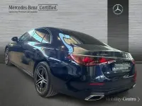 Usado Mercedes E300 313 CV (230 kW) 2024 Azul náutico Berlina