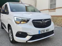 Usado Opel Combo Life Business Edition 102 CV (75 kW) 2022 Blanco Monovolumen