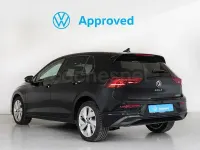 Usado VW Golf VIII Match 204 CV (150 kW) 2025 Negro Berlina