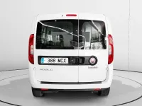 Usado Fiat Doblò 106 CV (77 kW) 2022 Blanco Monovolumen