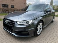 Usado Audi A3 S-Line 150 CV (110 kW) 2016 Gris / plata Berlina