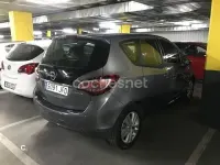 Usado Opel Meriva Selective 110 CV (80 kW) 2015 Gris / plata Monovolumen