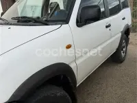 Usado Nissan Terrano 125 CV (91 kW) 2005 Blanco SUV