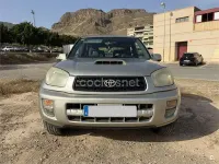 Usado Toyota RAV4 Sol 116 CV (85 kW) 2002 Gris / plata SUV
