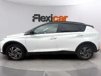 Usado Hyundai Bayon 101 CV (74 kW) 2025 Blanco SUV