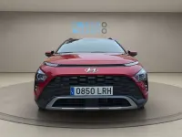 Usado Hyundai Bayon 99 CV (72 kW) 2021 Rojo SUV